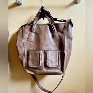 T-shirt & Jeans Crossbody Director’s Tote. Brushed Vegan leather